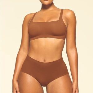 Skims bralette